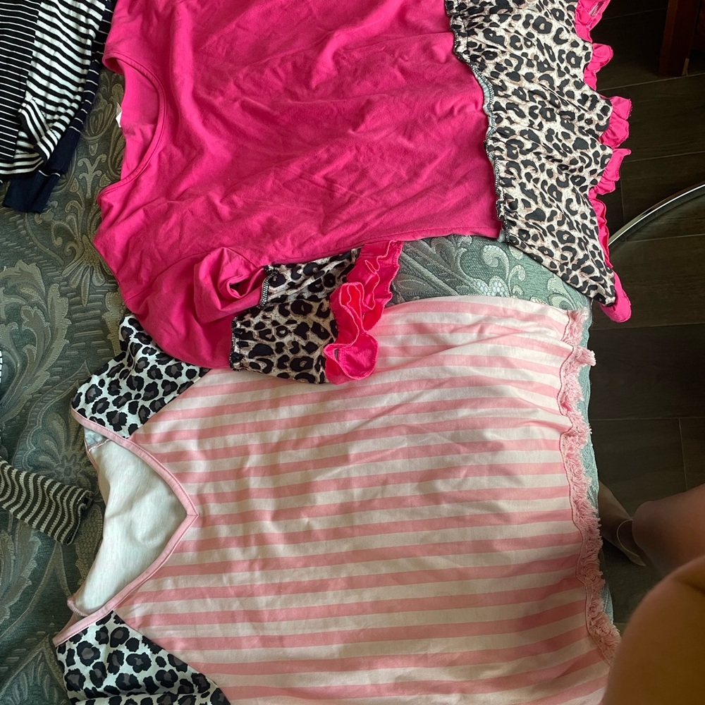 Pink and Leopard Top bundle